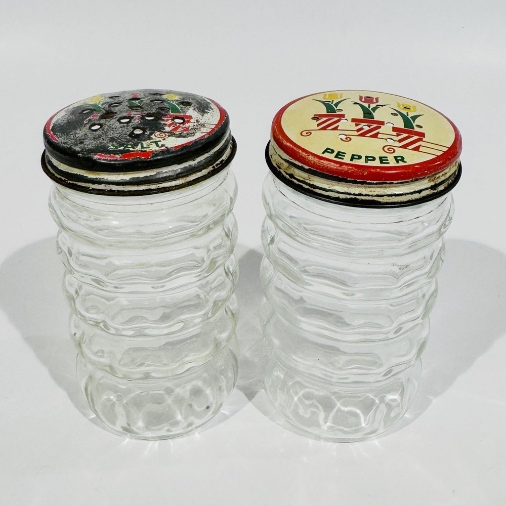 Vintage Anchor Hocking Tulip Beehive Ribbed Clear Glass Salt & Pepper Shaker Set